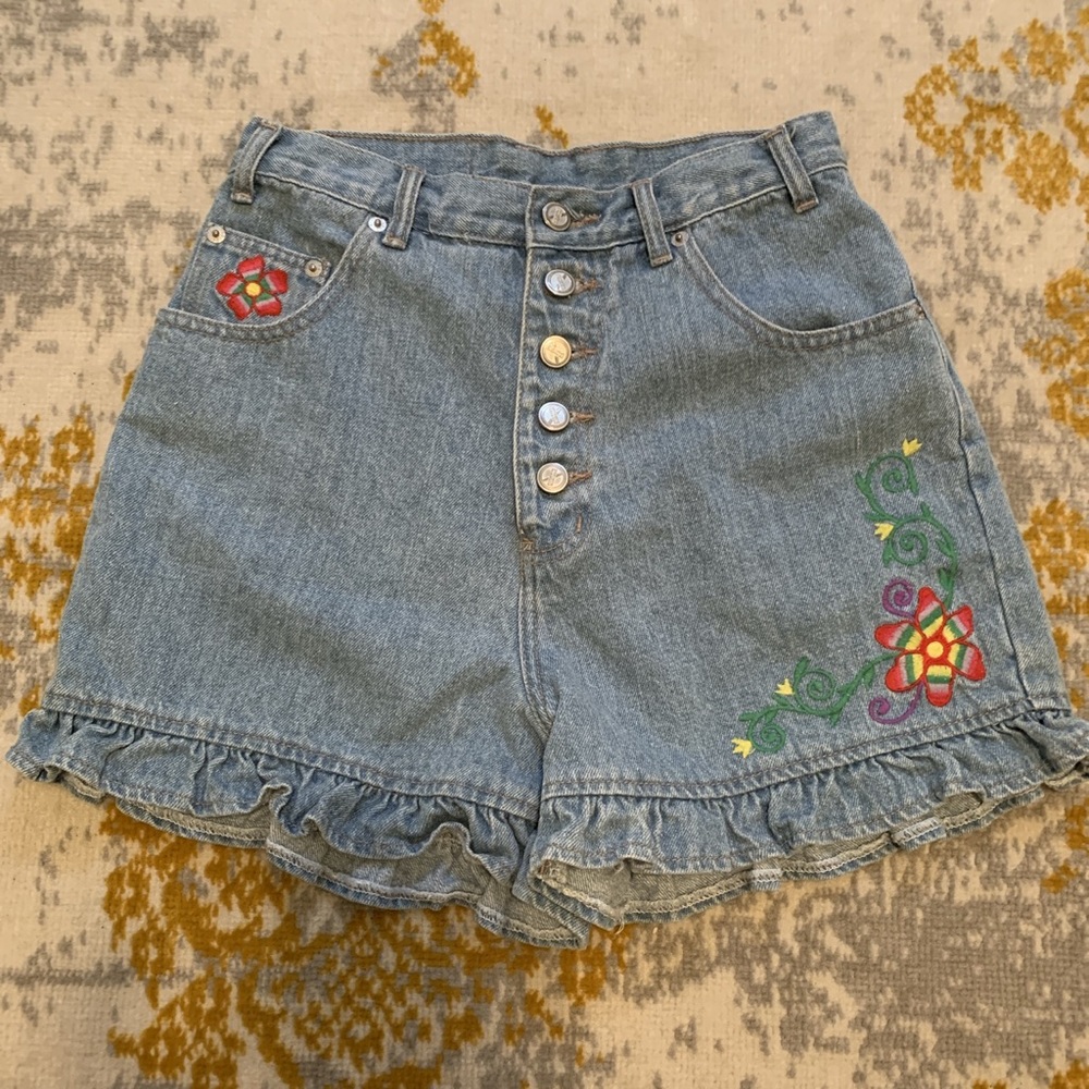 High waist floral embroidered ruffle jean shorts